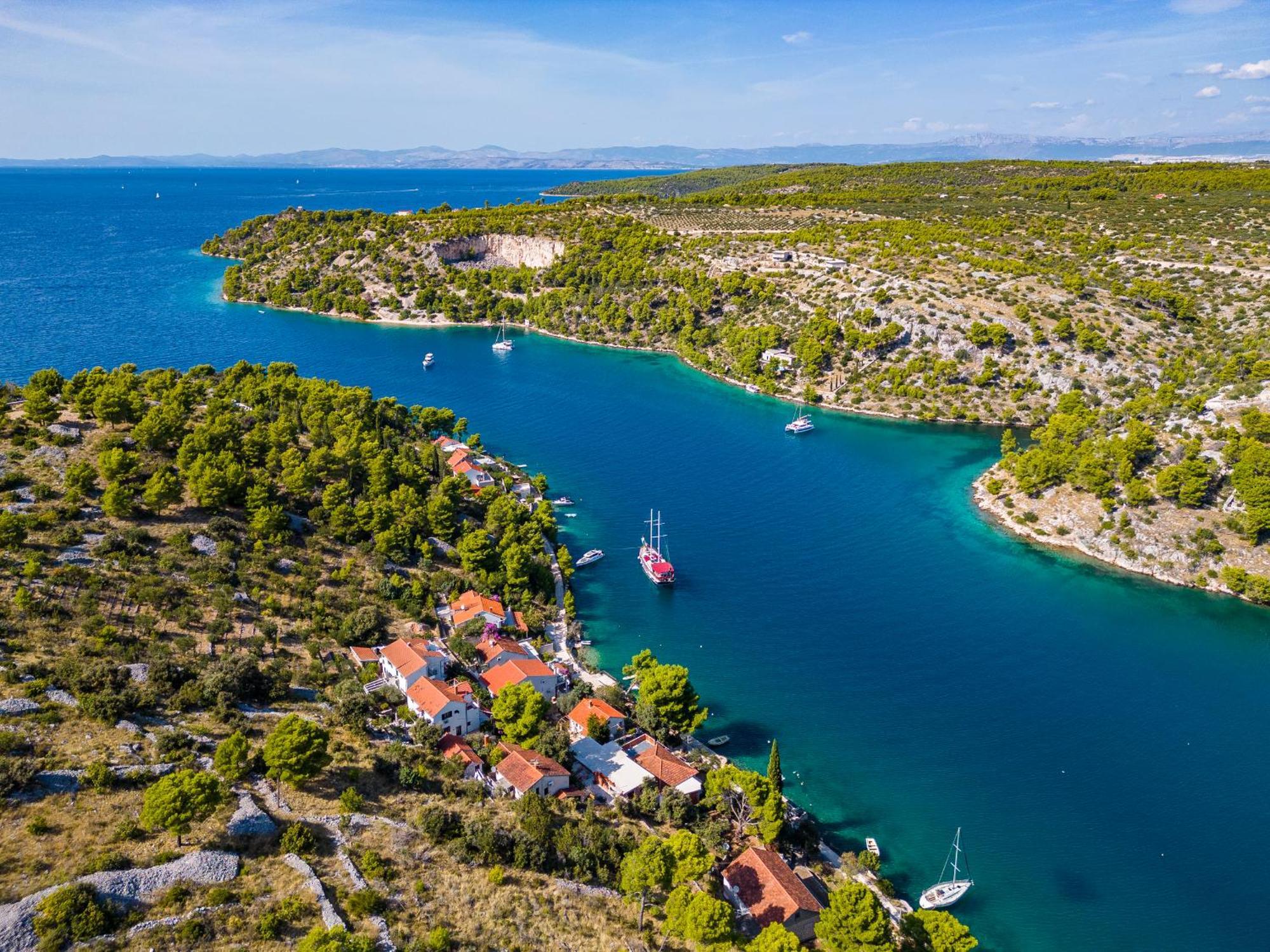 Vila Tudor Bobovisca Екстериор снимка